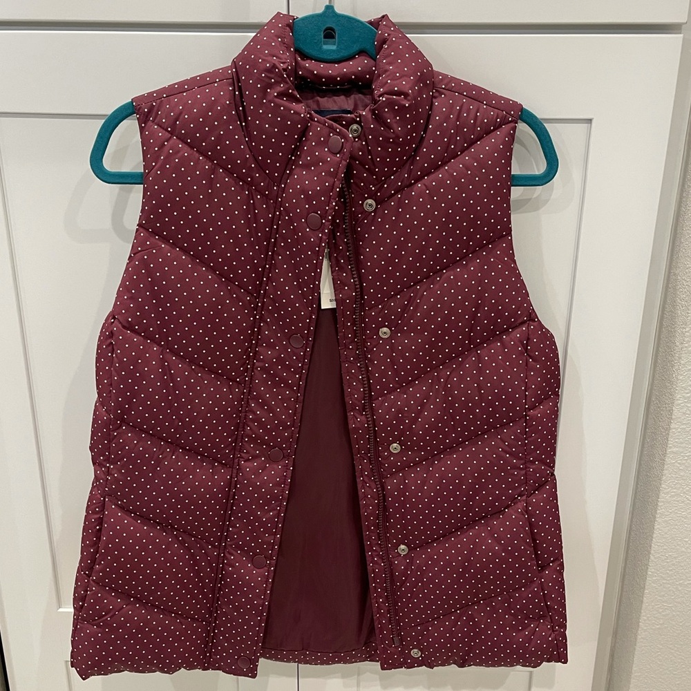 Brand New Gap Burgundy Polka Dot Puffer Vest